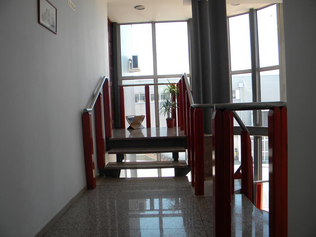 Hotel River Târgu Jiu Habitación foto